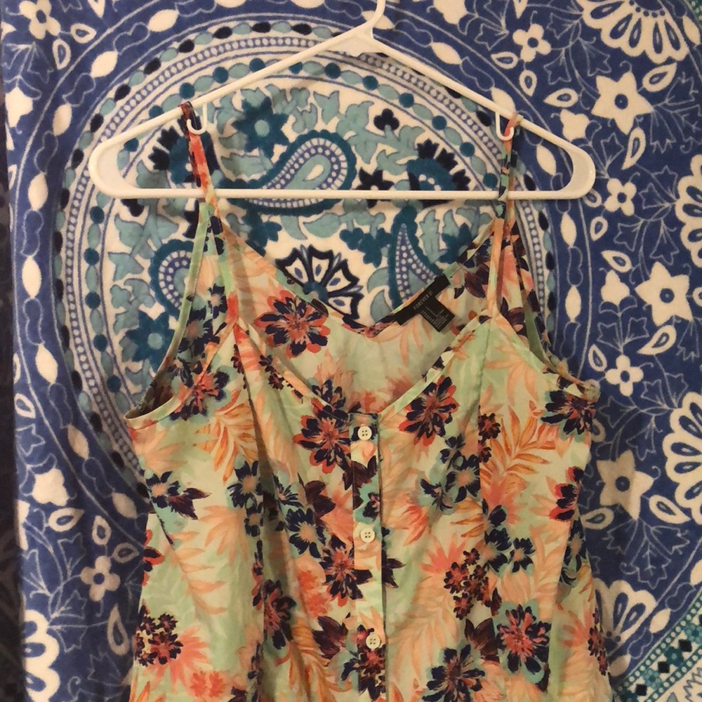 Tropical Floral Tank w/ Button Detailing